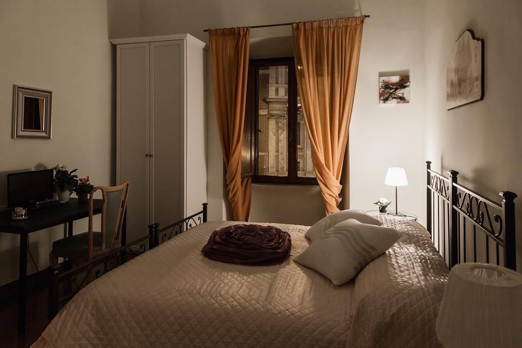 Glam Sm Maggiore Guest House Rome Extérieur photo